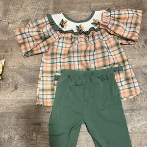 Acorn smocked pants set